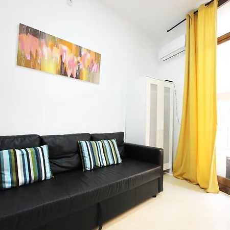 In The Historical Center, Two Bedrooms Apartment